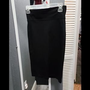 Black pencil skirt